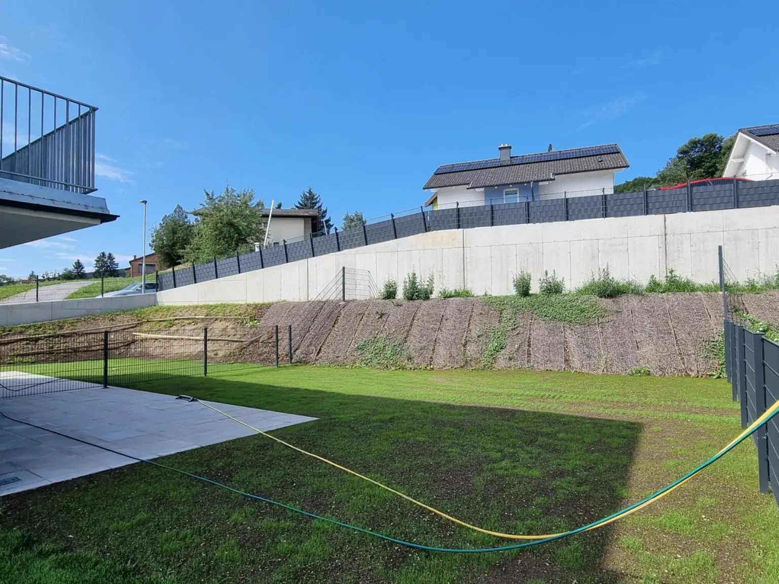 GARTENWOHNUNG - ERSTBEZUG IN SONNIGER RUHELAGE