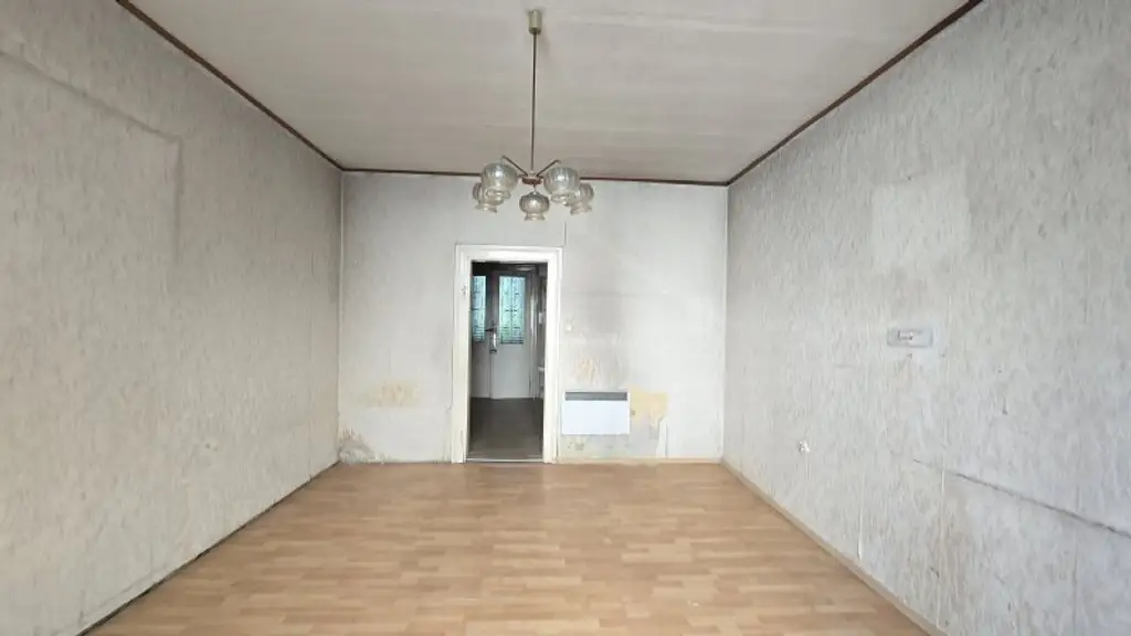 Unsaniert, ein Zimmer- Wohnung, Messe Prater U2