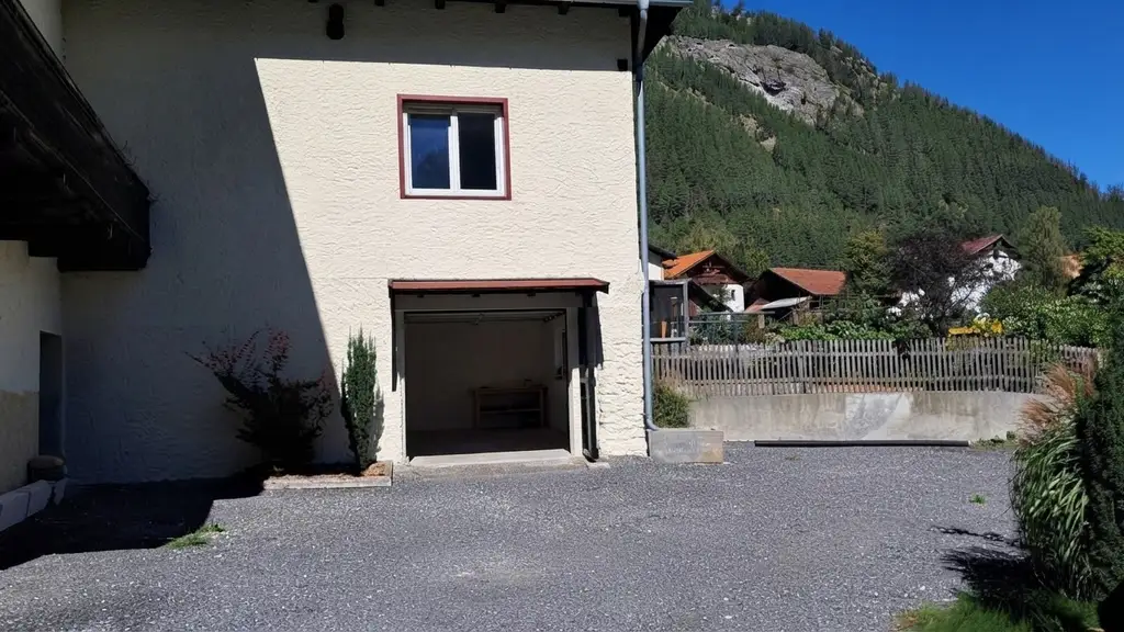 Exklusives Immobilienangebot: Historisches Juwel „Gasthaus“ im Herzen von Pfunds - Tradition trifft modernes Wohnen
