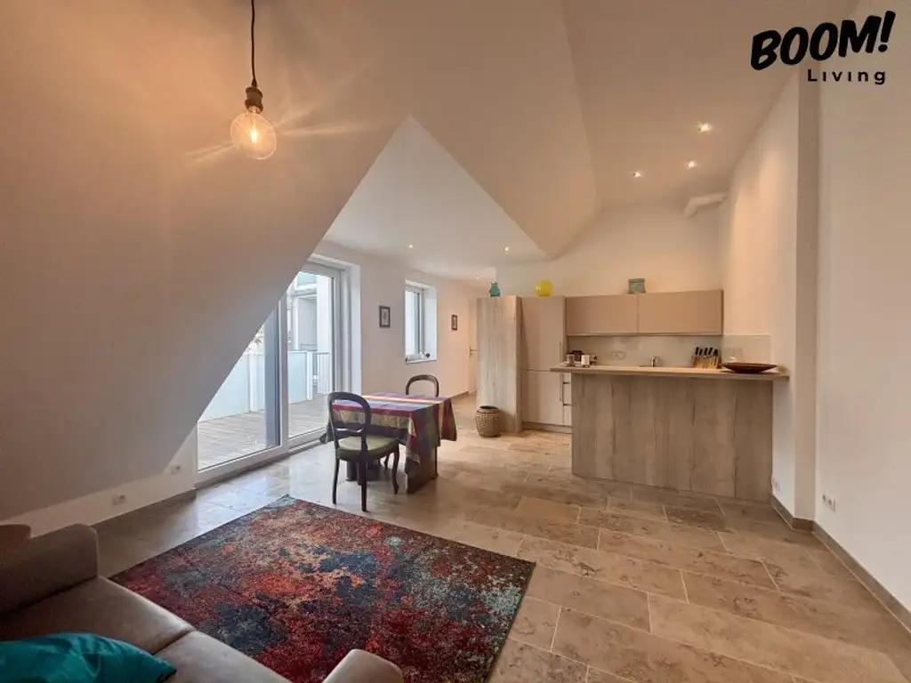 Dachgeschosswohnung in zentraler Ruhelage