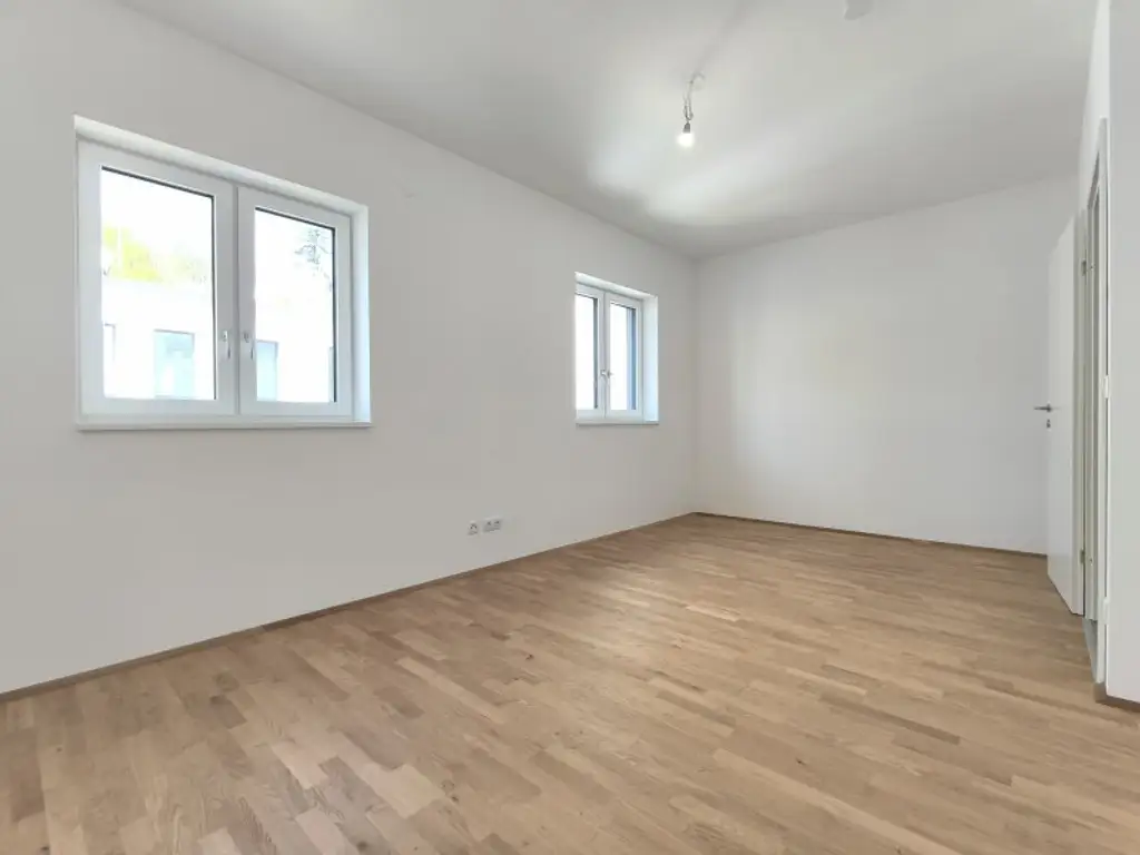 EXKLUSIVES TOWNHAUS AUF EIGENGRUND IN WEIDLING – NATURNAHES WOHNEN MIT STIL - FÜR MENSCHEN MIT ANSPRUCH