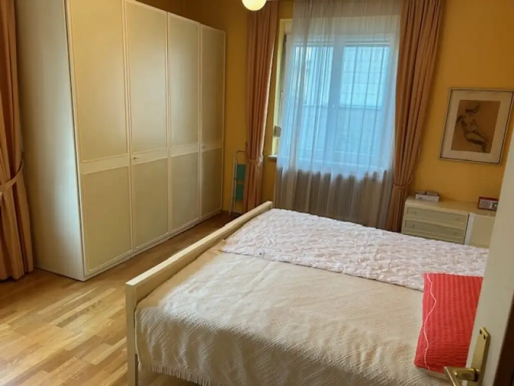 +++ TOP PREIS P.B. - KORNEUBURG, GROSSES 7 ZIMMER EIN -ZWEIFAMILIENHAUS, BENÖTIGT LIEBEVOLLE MODERNISIERUNG, toller Wintergarten und Terrasse Altbaumbestand GARTEN +++