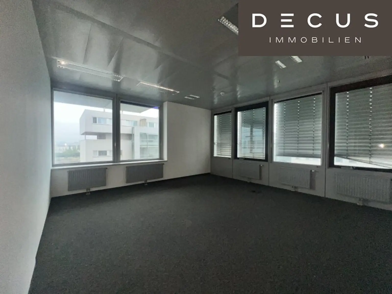 + + + ARES TOWER + + +  BÜROS MIT WEITBLICK + + +  DONAU CITY + + +