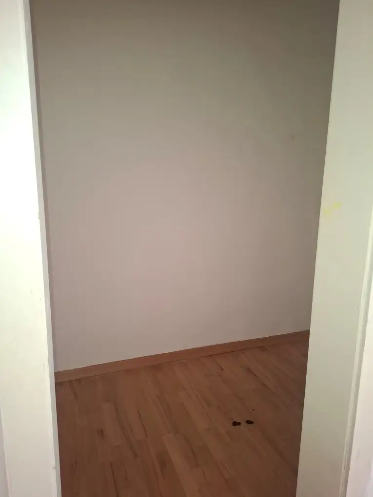 Zentrumsnahe 3-Zimmer-Altbauwohnung mit Küchenblock im 1. Obergeschoß in Bruck/Mur zu kaufen !