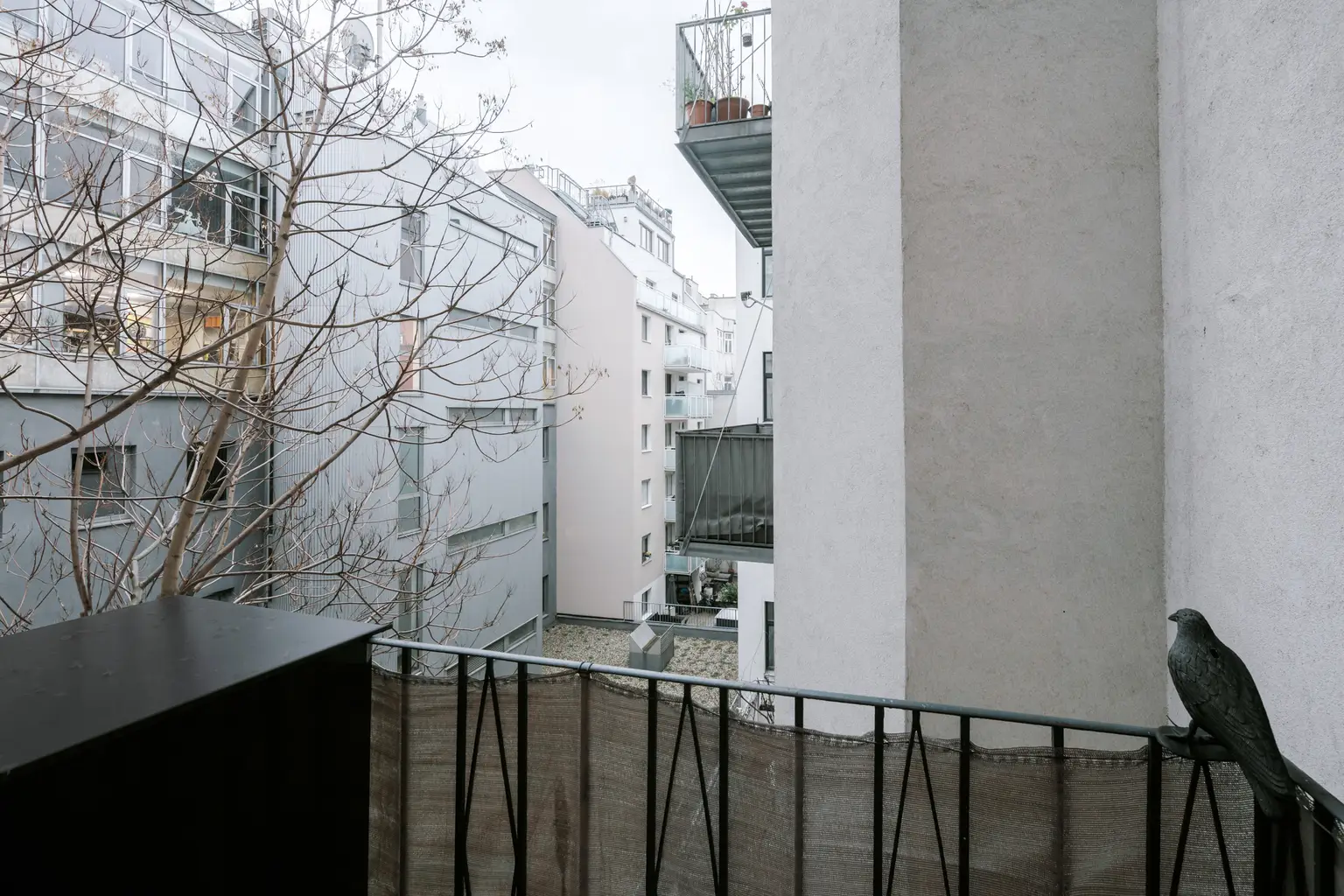 Stilvolle Altbauwohnung ca.107m² mit Balkon in Toplage 1070 Wien!