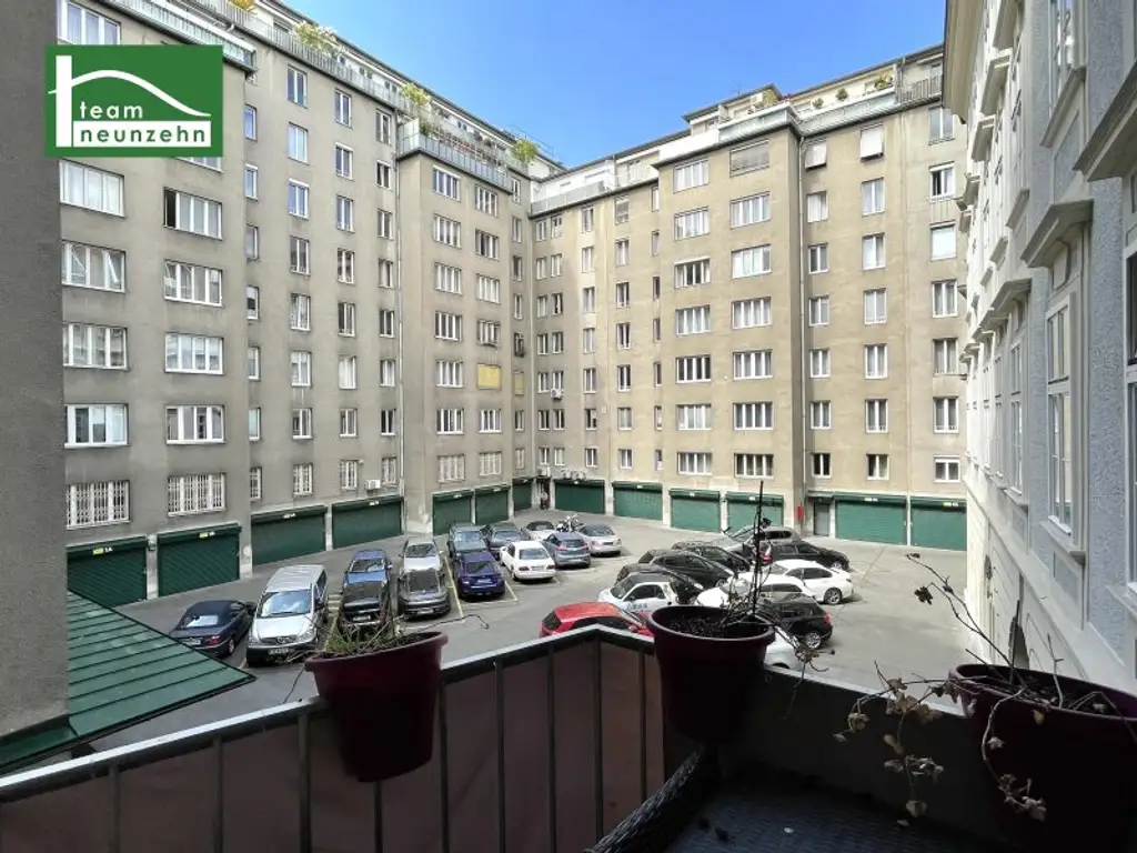 Klimatisierte Wohnung in Hofruhelage am Hohen Markt mit Stellplatzberechtigung! 2 Bäder und Balkon!