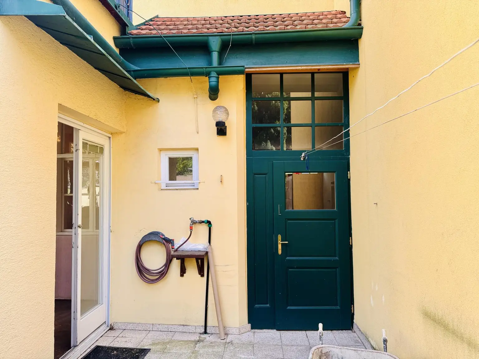 Ausgang Veranda+ Hauszugang