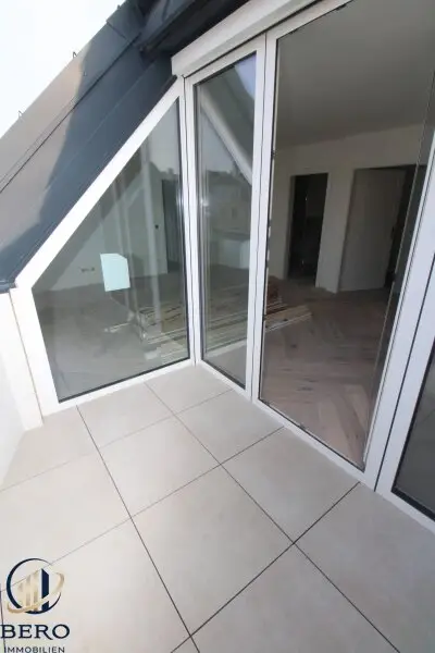 Provisionsfreie Dachgeschoßwohnung am Gruschaplatz!