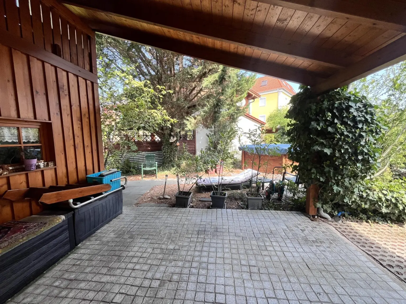 25 Autoabstellplatz_Carport