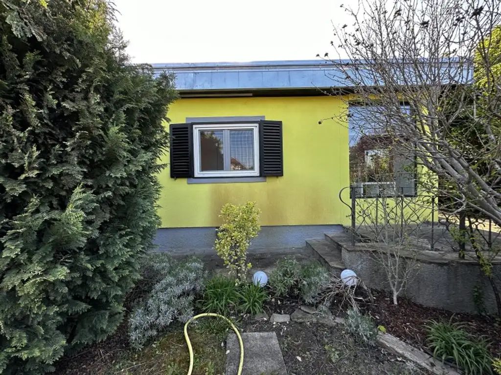 SOMMERHAUS mit großem Garten - Nähe AN DER UNTEREN ALTEN DONAU