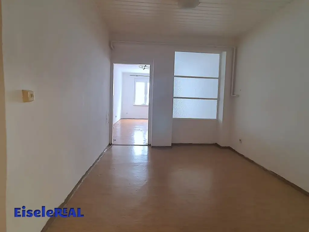 SINGLE/Pärchen-Wohnung  - Innenhof-RUHELAGE!!
