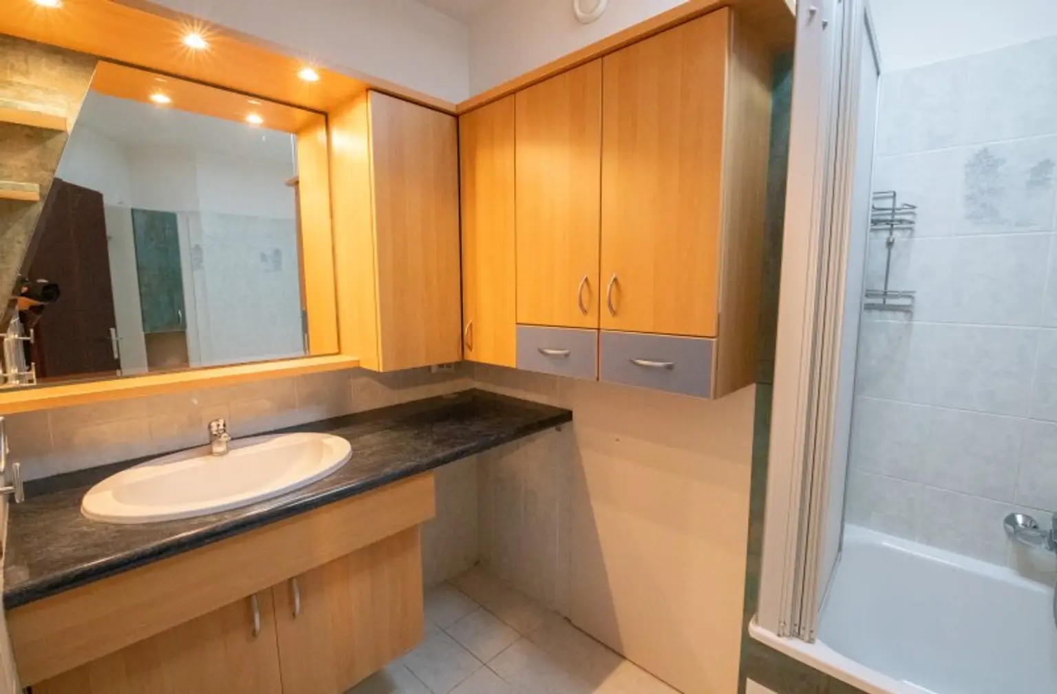Charmante Zweizimmerwohnung mit Loggia in Viktring