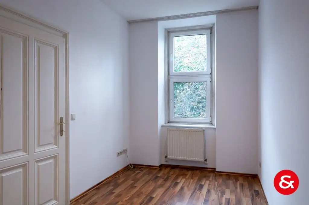 Hell, renovierte 3-Zimmerwohnung mit tollem Ausblick!