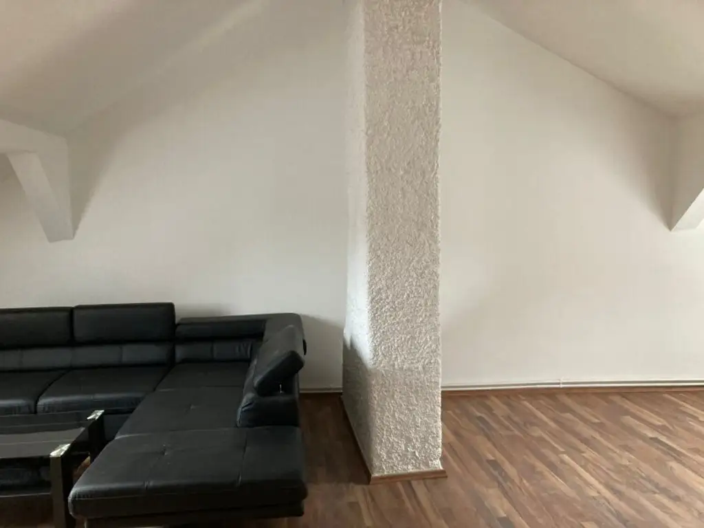 Wohnen im Herzen von Gloggnitz+DG mit KLIMA+freier Mietzins