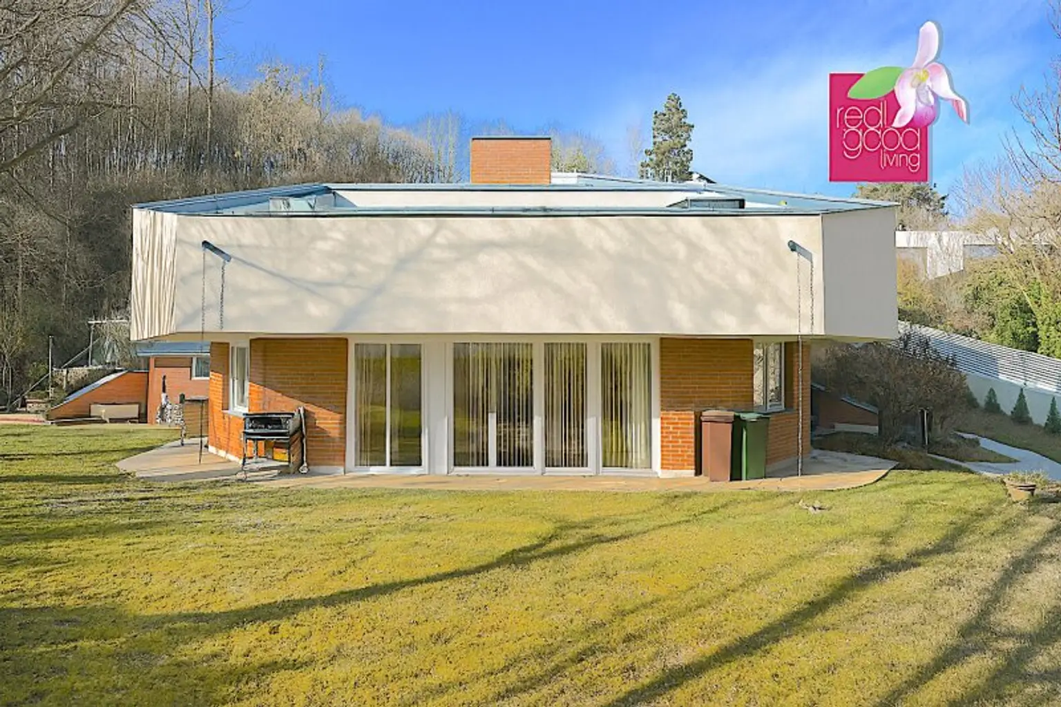 Exklusive Villa mit Pool, Terrassen, Wintergarten & Garage mit ca. 100 m² in Klosterneuburg-Weidling !!