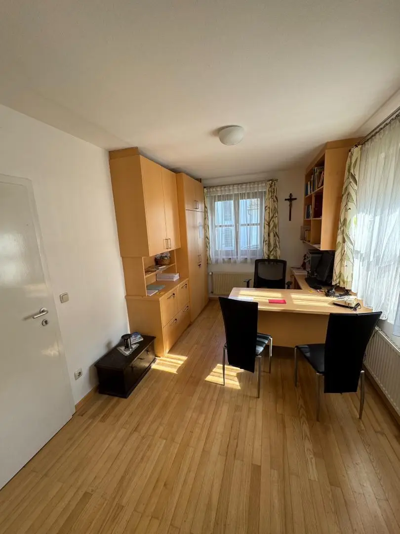 Zimmer EG