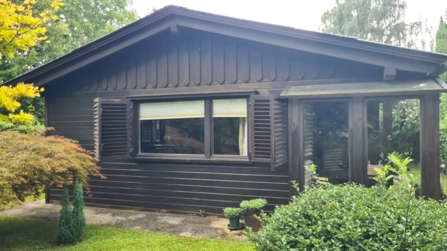 Besichtigungsmöglichkeit am Sonntag 3. August - Liebhaberobjekt: Freizeitgrundstück mit Wochenendhaus am Brandstätter See