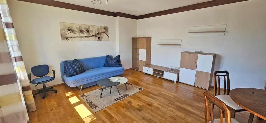 Möblierte 2-Zimmerwohnung in Haag-Leonding inkl. Carport!