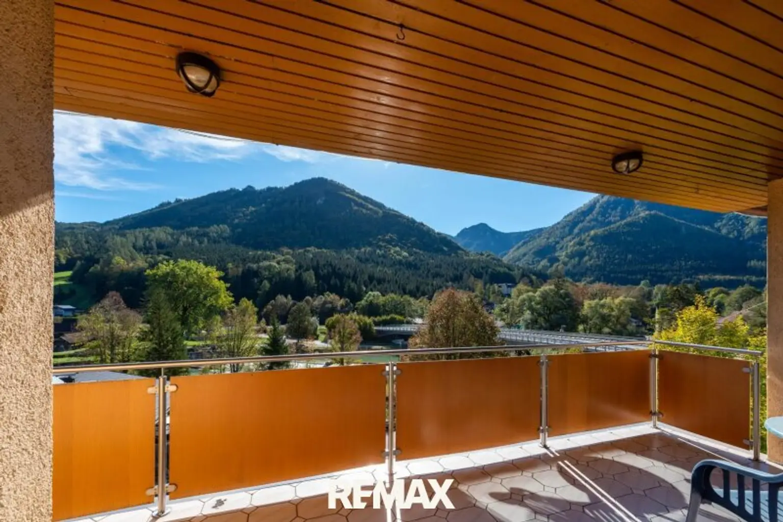 TOLLE LOGGIA mit herrlichem AUSBLICK