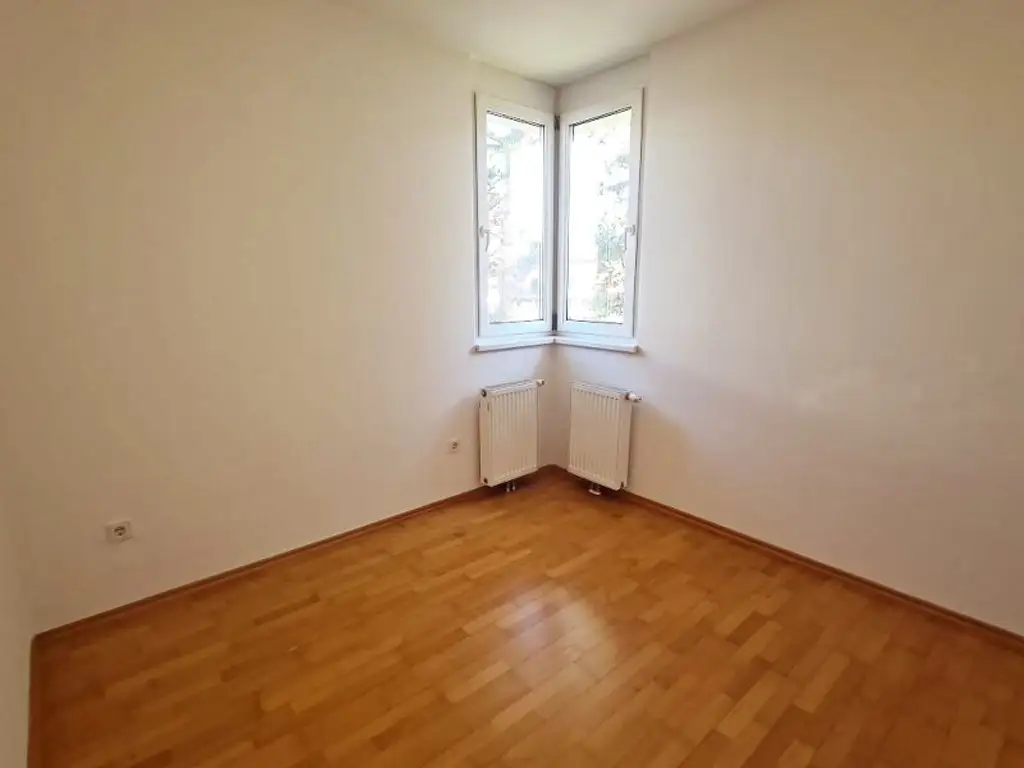 DACHGESCHOSS, Daringergasse, sonnige 76 m2 Neubau mit 6 m2 Balkon, 2 Zimmer, Wohnküche, Wannenbad, Parketten, Grünblick