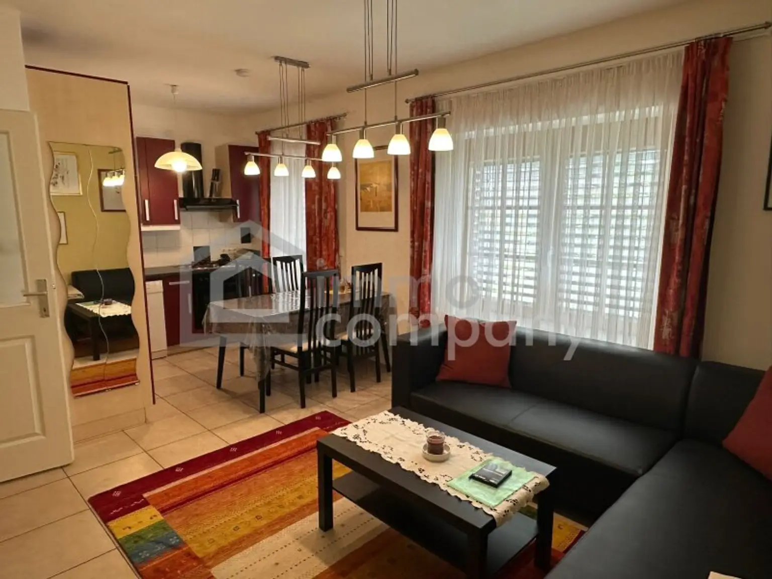 Schlüssel drehen & losleben – Stilvolles Ein-/Mehrfamilienhaus mit Garten, Vollmöbliert in Groß-Enzersdorf