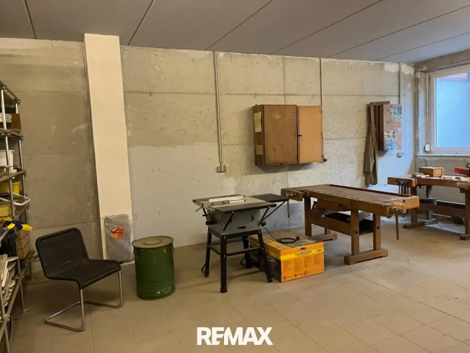 Arbeitsraum mit Lager RH 2,80 (Betriebsstätte)