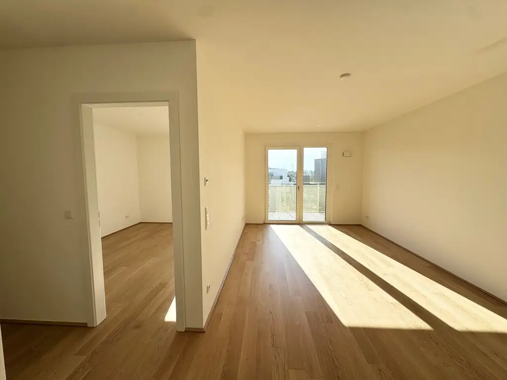 Preis jetzt sichern! Provisionsfrei und neu - 2 Zimmer Wohnung mit Balkon 4. Stock: Hirschfeld