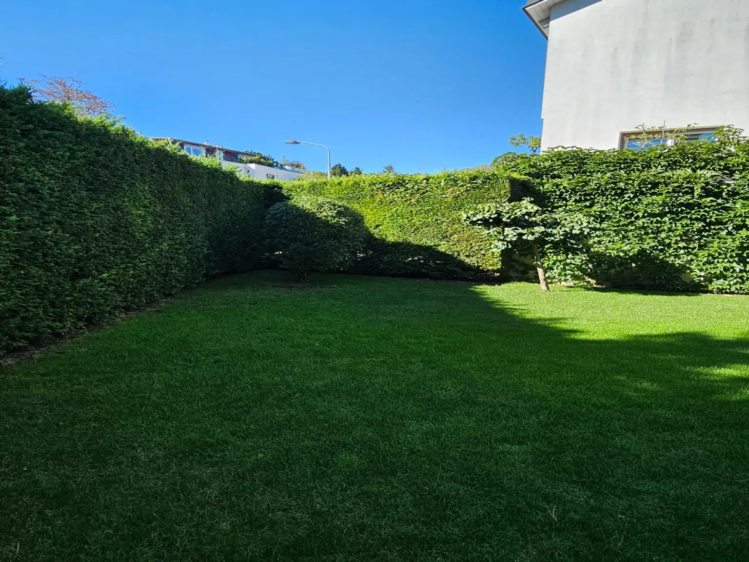 Stilvolle Gartenwohnung im 19. Bezirk, Wien