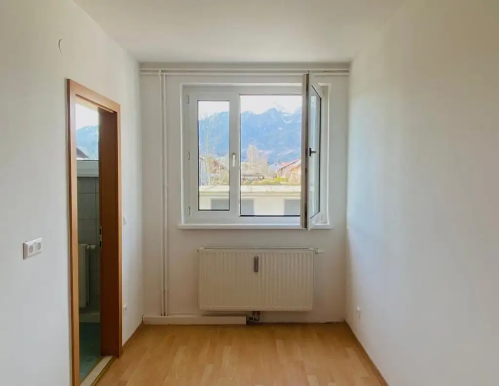 Preiswerte, nette 2-Zimmer-Wohnung mit Balkon in Trofaiach (Steiermark)!