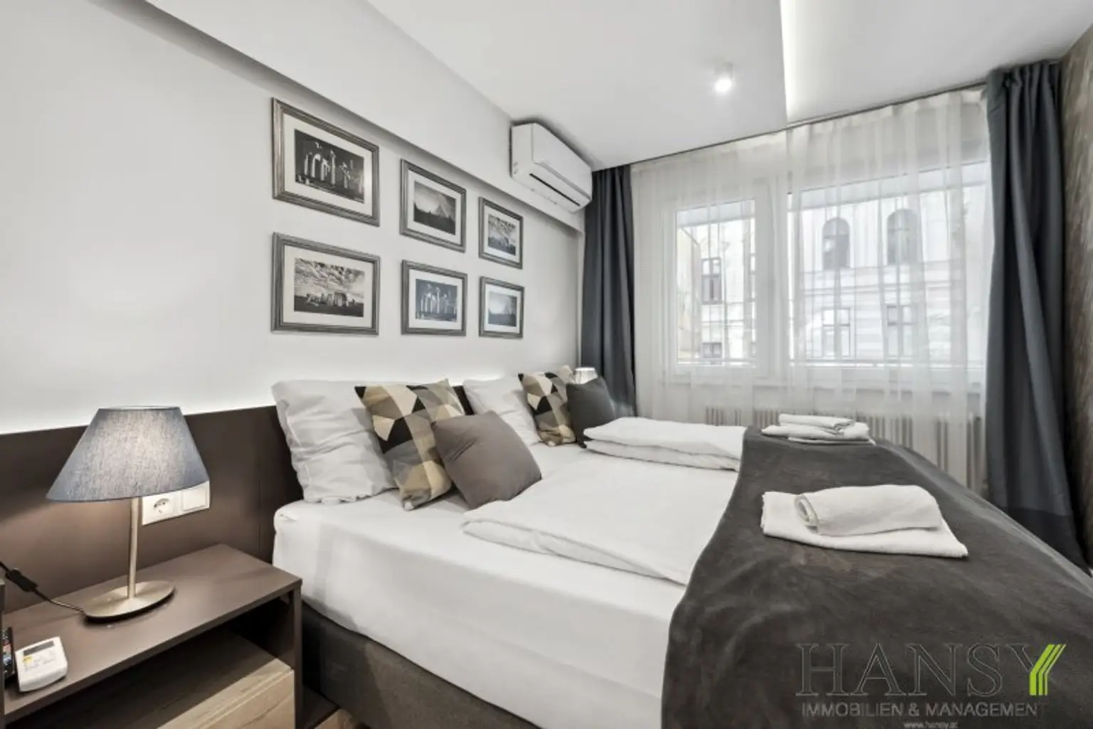 Vollmöblierte 3-Zimmer-Wohnung mit Loggia & zwei getrennt begehbaren Schlafzimmern! (WG-tauglich) 5 Gehminuten zur Mariahilfer-Straße