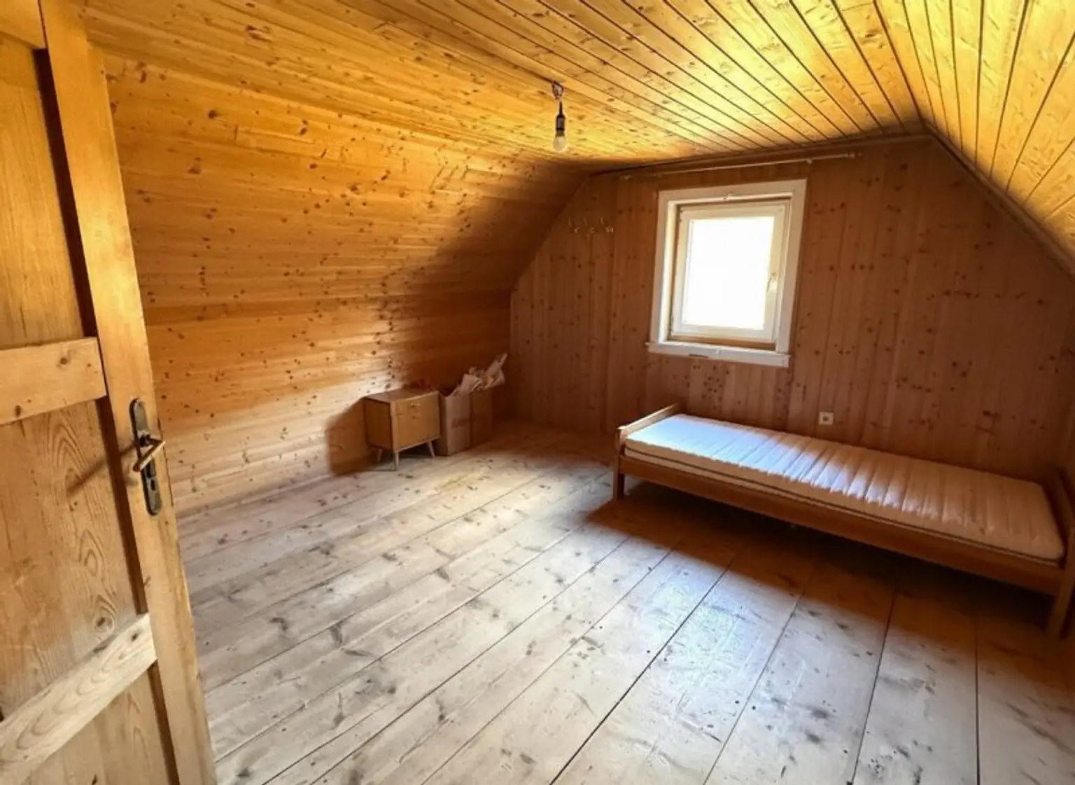 Schlafzimmer/Obergeschoß