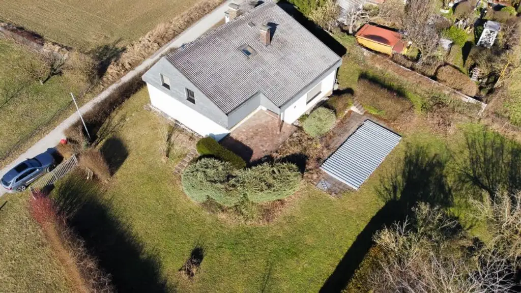 Toplage von Leonding: 7-Zimmer-Einfamilienhaus mit Pool & traumhaftem Ausblick zu kaufen