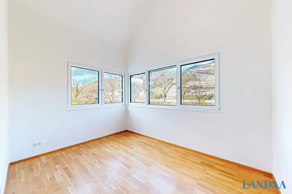 Leben, wo andere Urlaub machen – Modernes Wohnen in Dürnstein