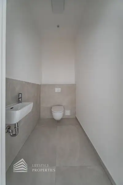 Heller 4-Zimmer Erstbezug mit Balkon, Nähe Meiselmarkt