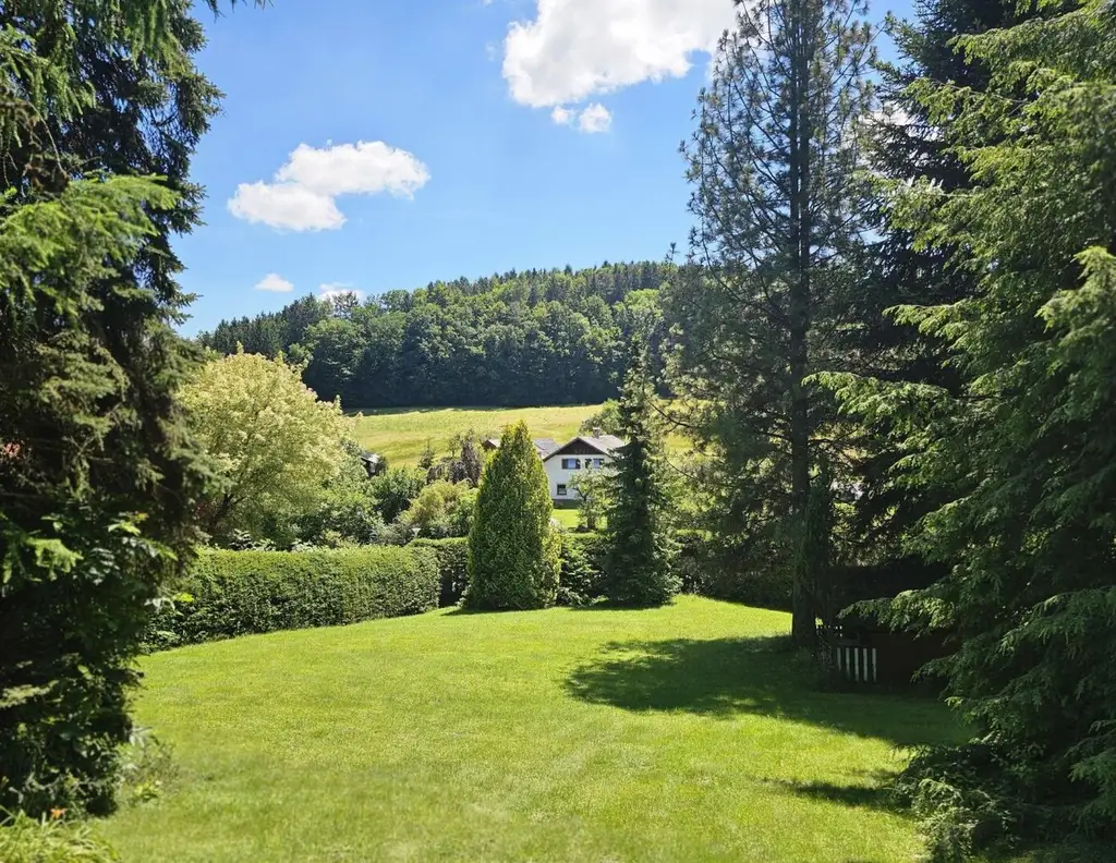 Traumhaftes 1000 m² Grundstück in 8063 Höf - Ihr Bauplatz für 159000 €!