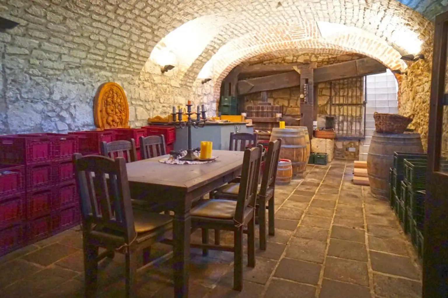 Einmalig! Stilvolle Premium-Residenz mit altem Weinhaus am Neusiedler See