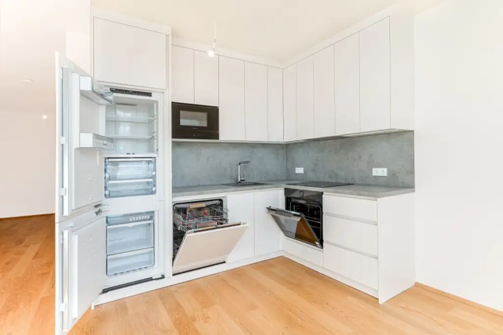 Erstbezug! Großartige 3-Zimmer-Maisonette mit Dachterrasse nahe Rochusmarkt zu vermieten!