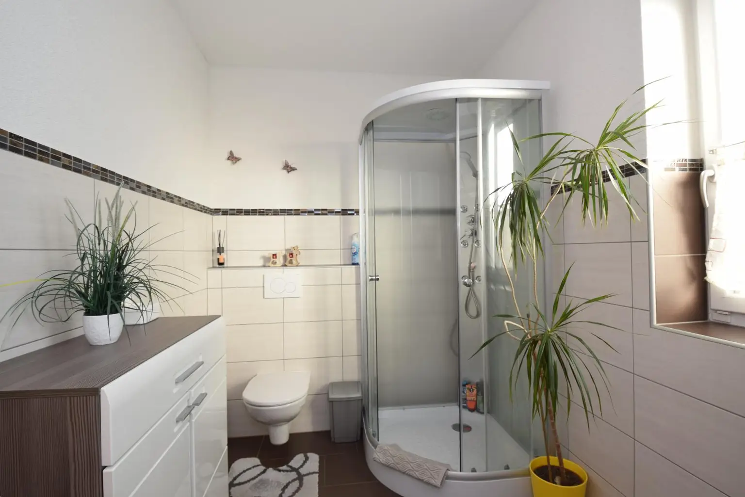 Duschbad im Erdgeschoß