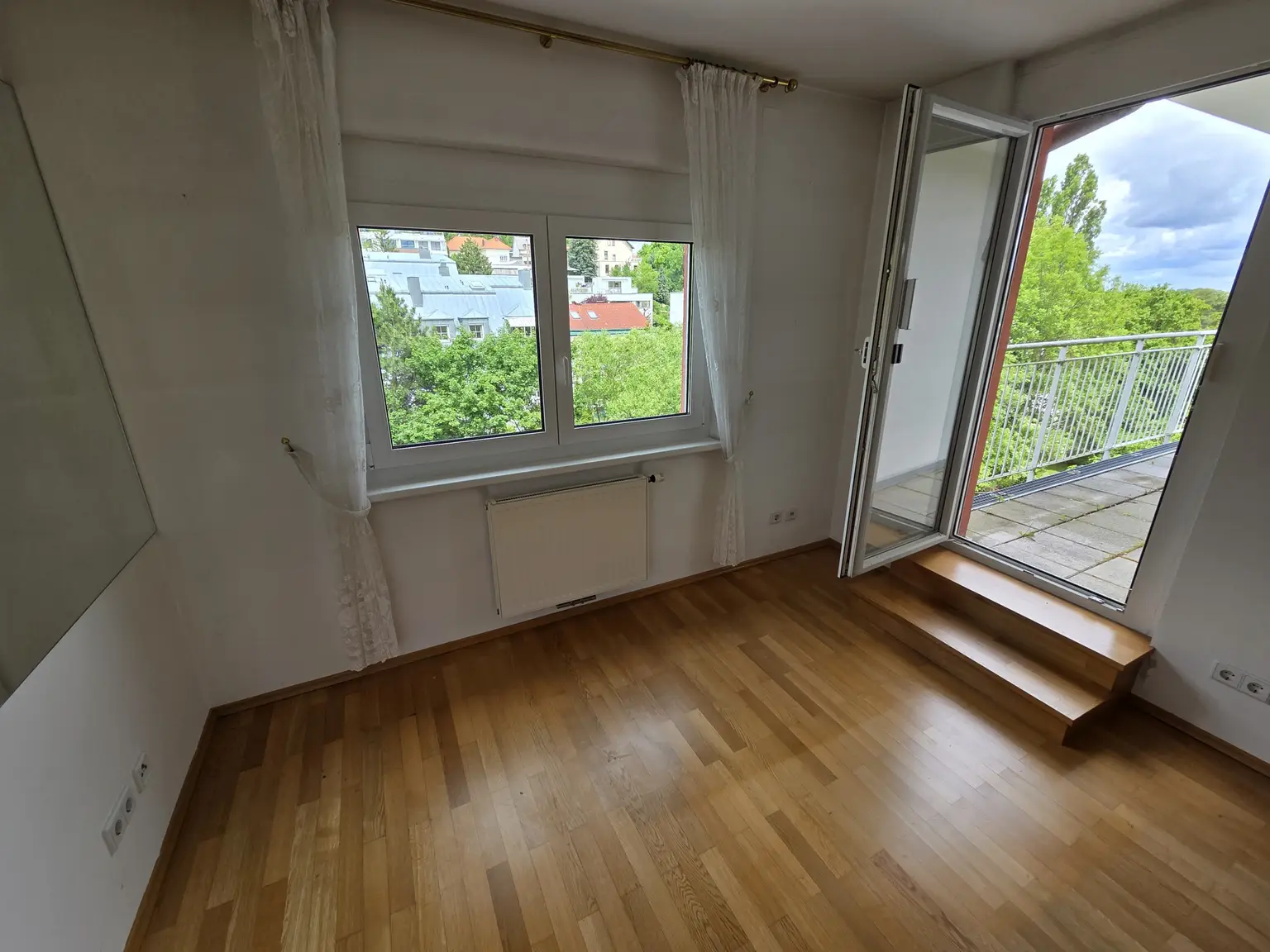 Ausgang 2. Terrasse