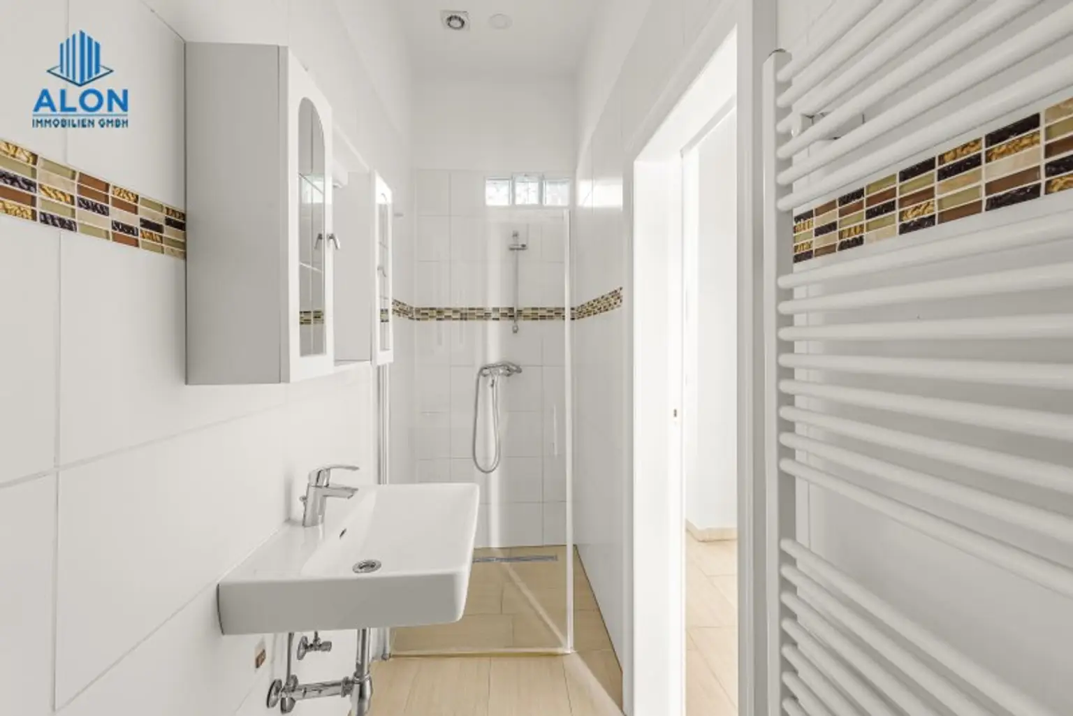 Exklusive 3-Zimmer-Wohnung – Erstbezug mit moderner Küche am Rennweg!