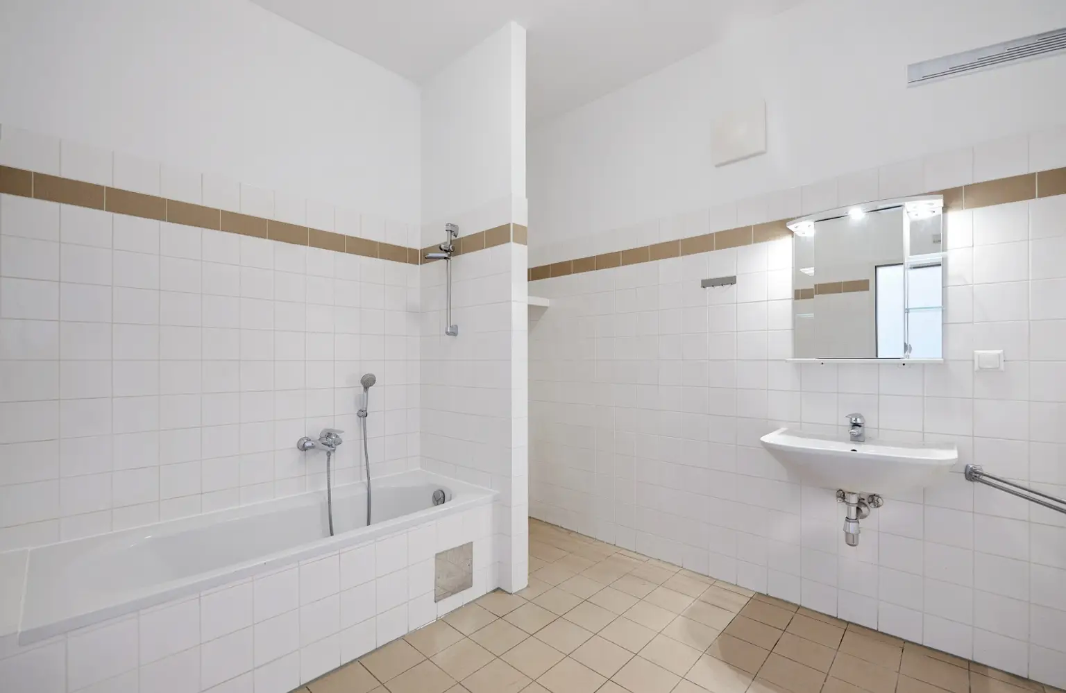 Badezimmer I