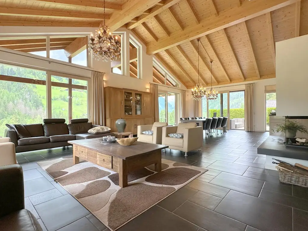 Exklusives Luxus-Anwesen im Landhausstil