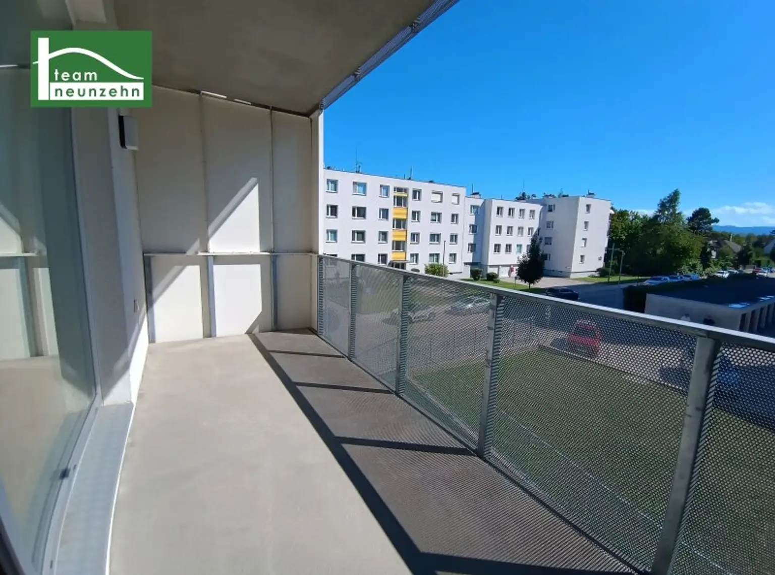 Freundlicher Wohngenuss mit vielen Extras - Tolle Lage und schöne Außenfläche - Nahe Sonnenpark