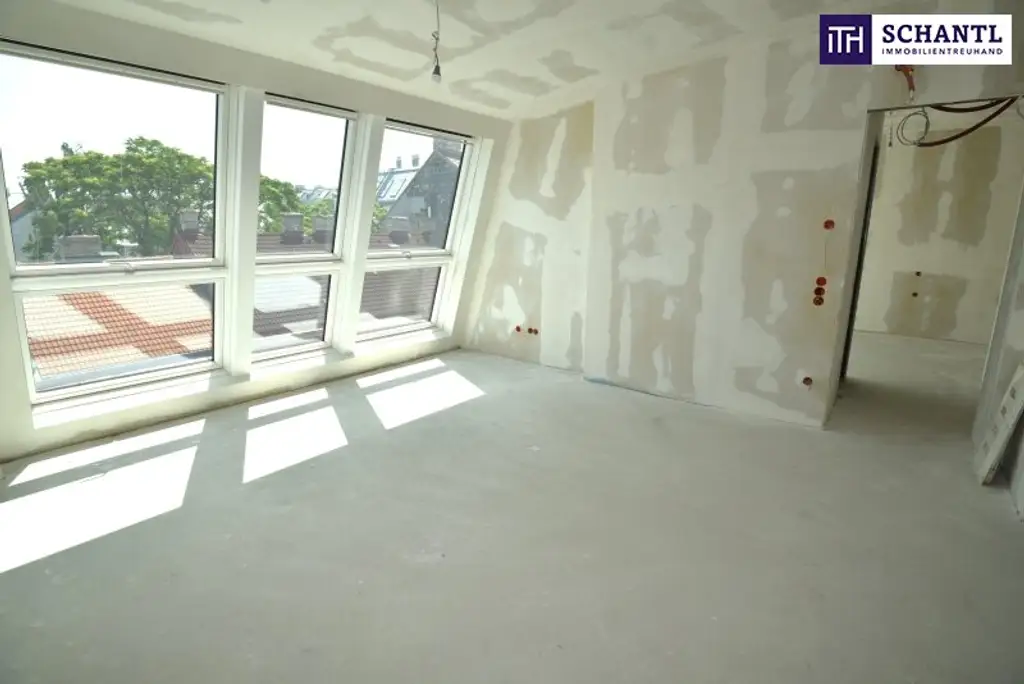 Exklusives Familienparadies über den Dächern – Stilvolle 4-Zimmer-Dachgeschosswohnung mit zwei Terrassen + moderner Luftwärmepumpe + Klimaanlage