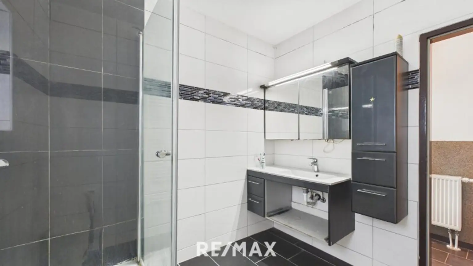 Badezimmer Erdgeschoss_2