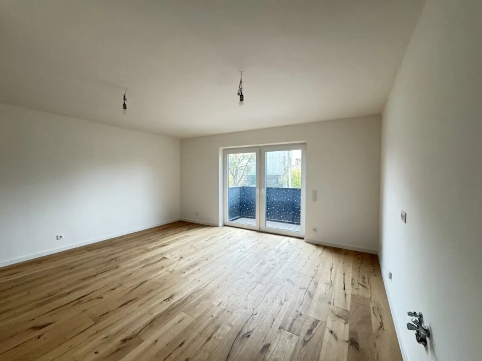 Ihre moderne neue Traumwohnung in einer naturnahen Lage! Ab sofort verfügbar!