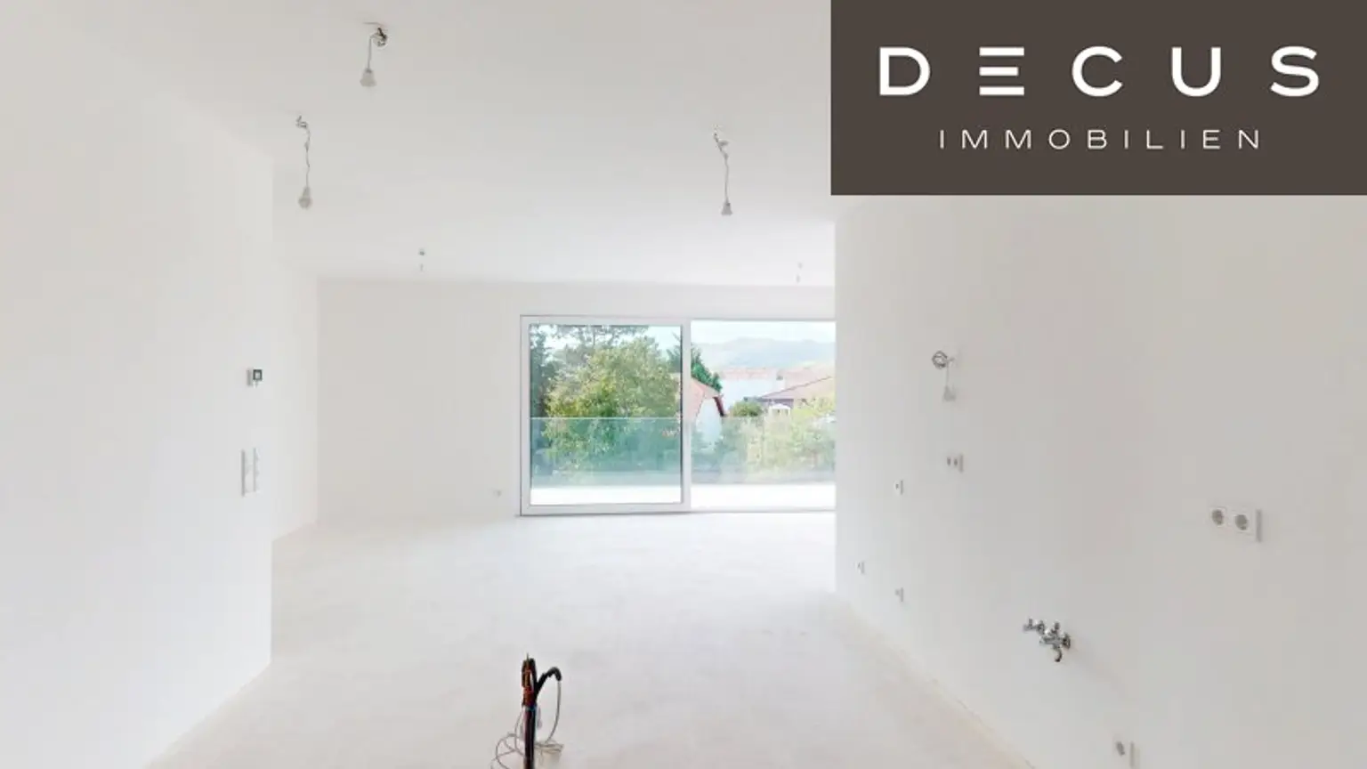 | PROVISIONSFREI | SPEKTAKULÄRE DACHTERRASSE | KLIMATISIERT |