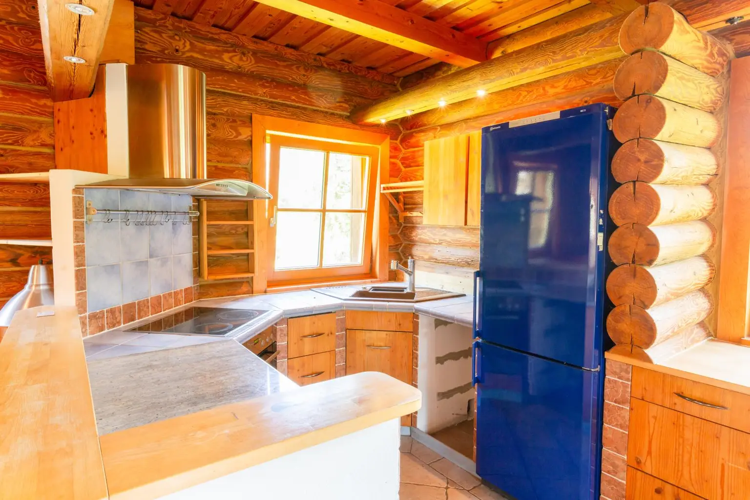 Blockhaus mit unverbaubarem Ausblick ins Kamptal