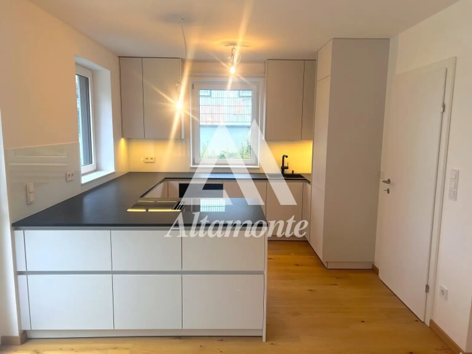 Architektonisches Meisterwerk - Design, Komfort & Top-Ausstattung