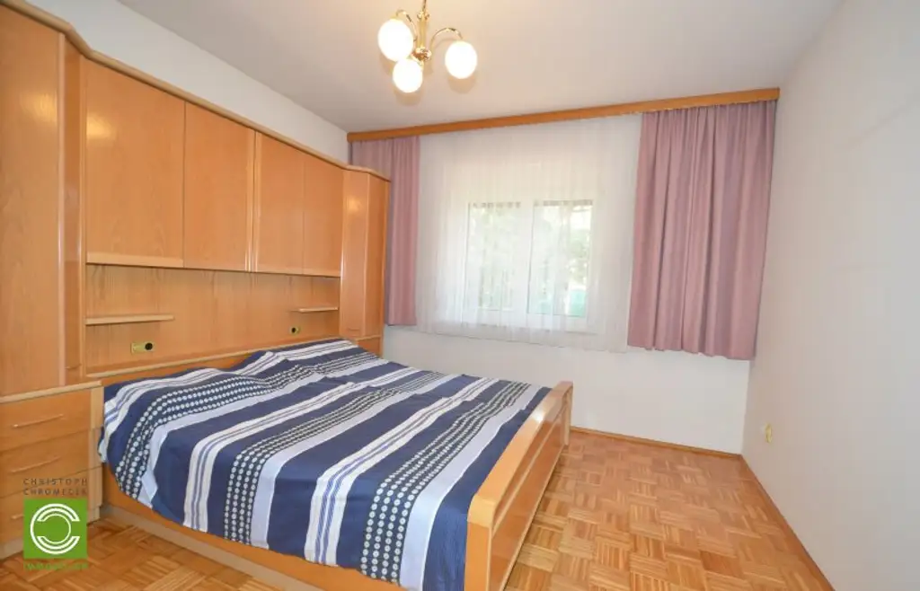 CHRISTOPH CHROMECEK IMMOBILIEN - PERCHTOLDSDORF - Erstklassiger Bungalow auf ruhigem Eckgrundstück!